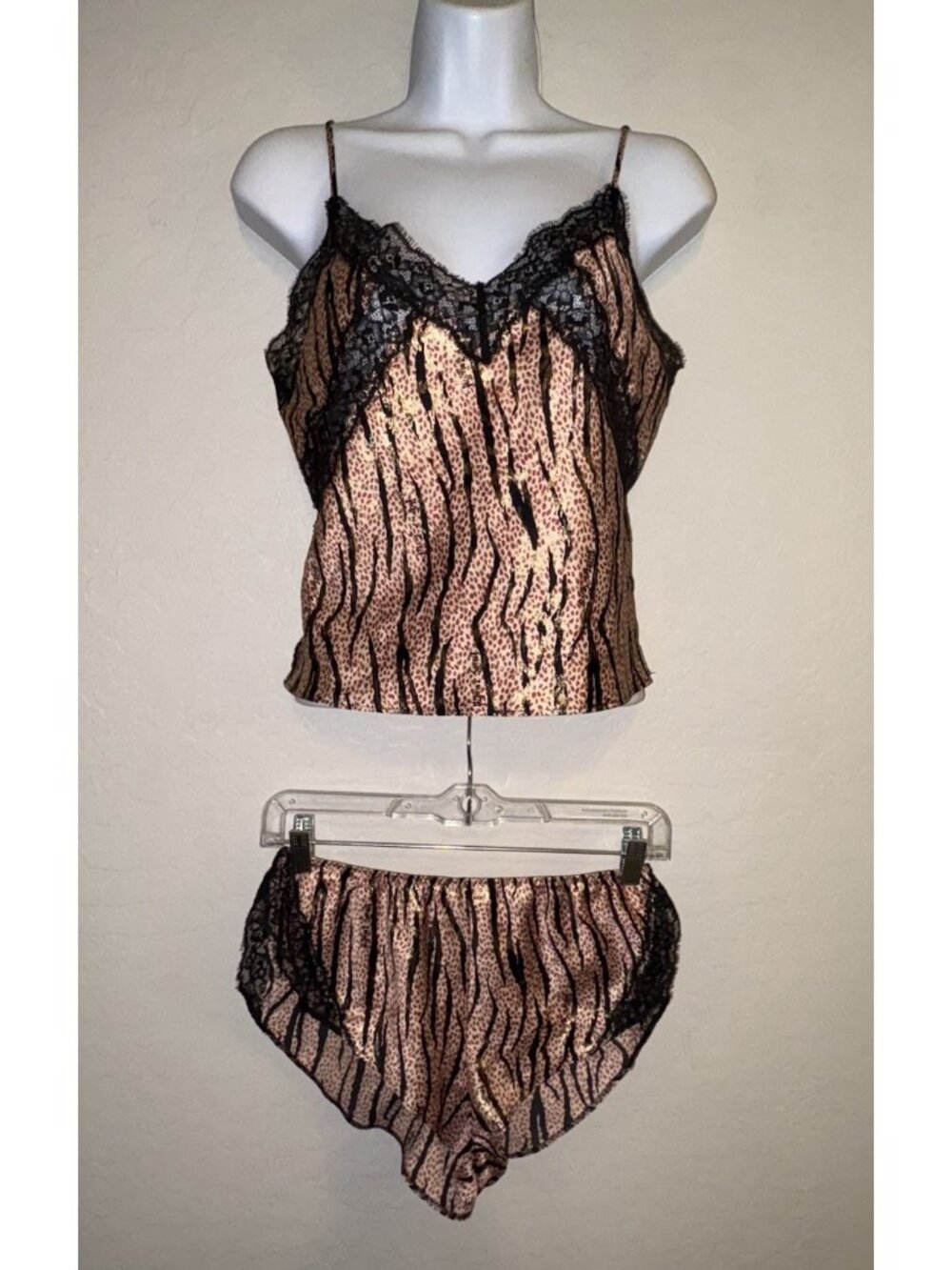 Victoria's Secret Black, Pink & Lace Leopard Print Camisole Set Size XS Y2K